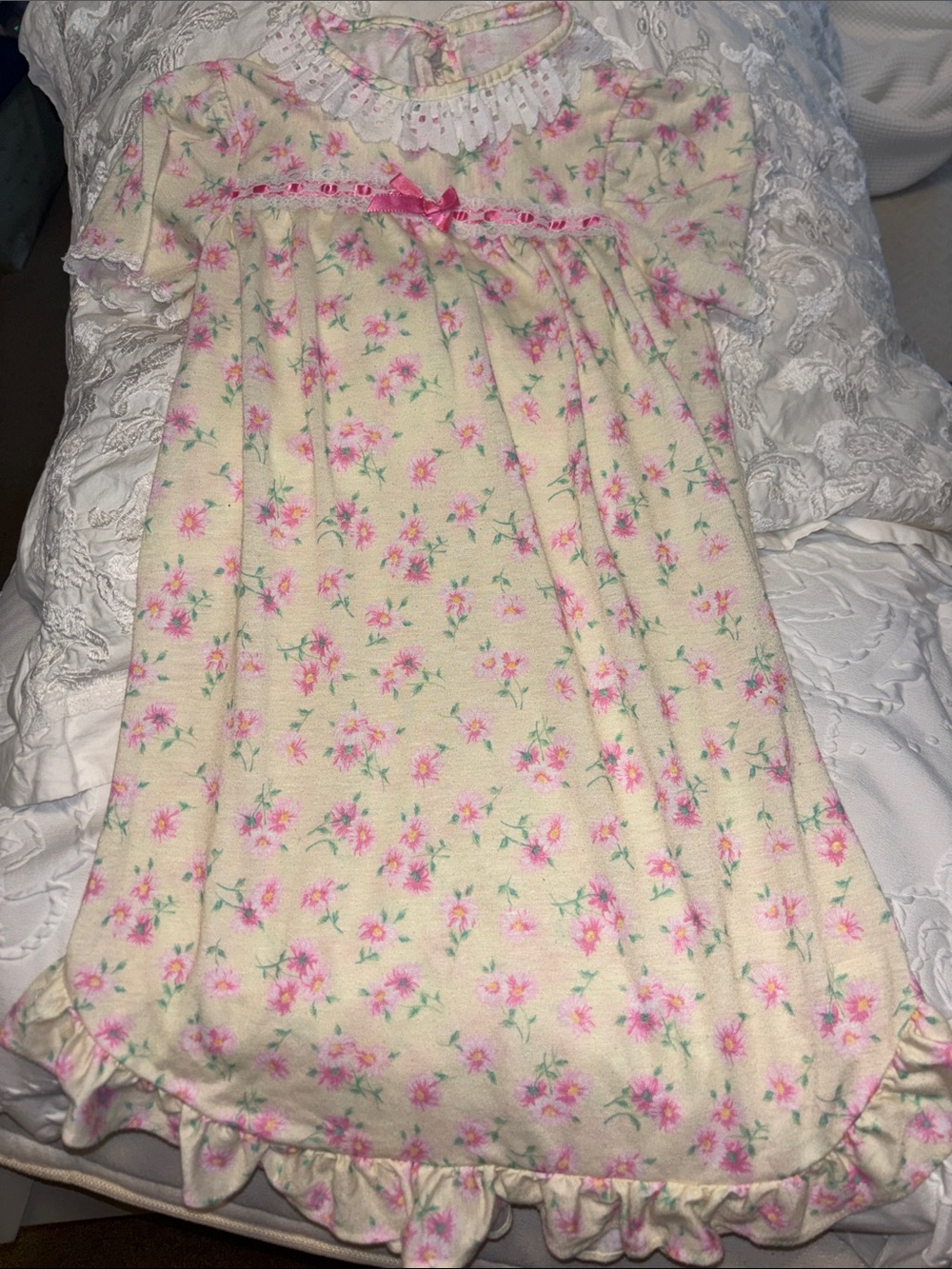 Vintage Girls Floral yellow and Pink Nightgown 4 5